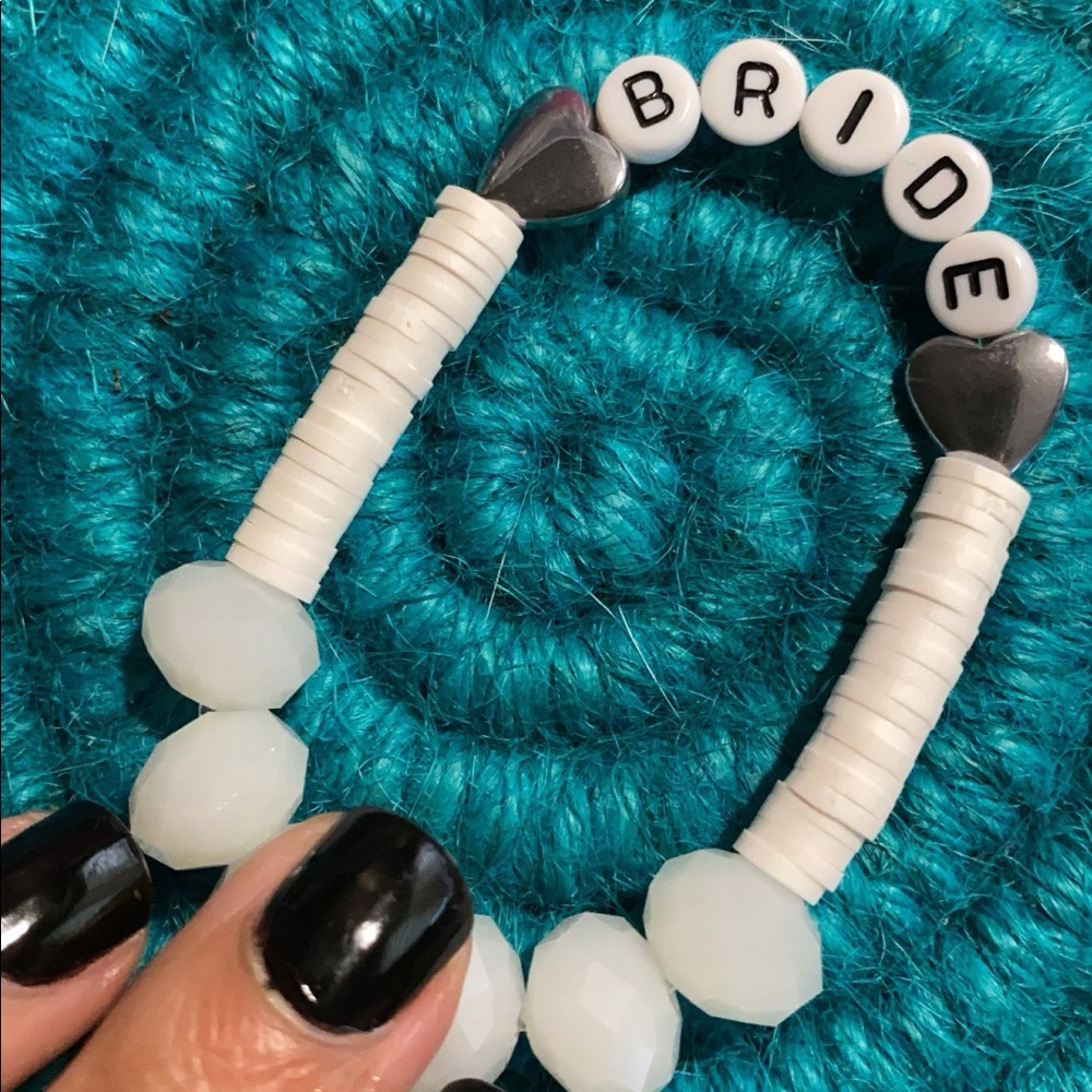 SOLD 📦 Bride bead bracelet